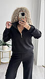 Теплий чорний жіночий костюм зі щільного трикотажу у вільному стилі, фото 9