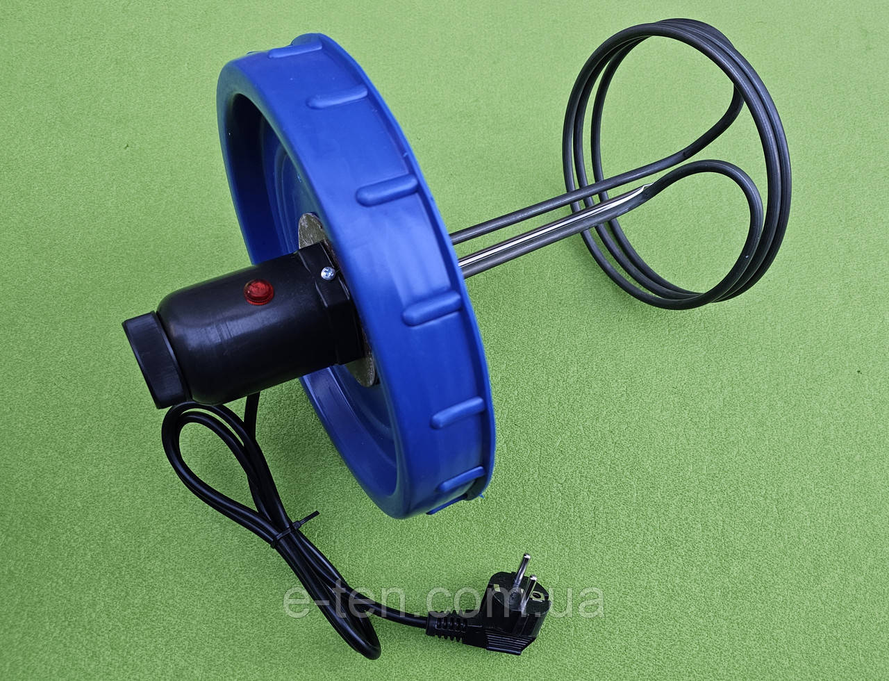 Кришка Ø225мм з вбудованим ТЕНом 2000W, L=230мм (та терморегулятором) для нагріва води пластикового бака 100л