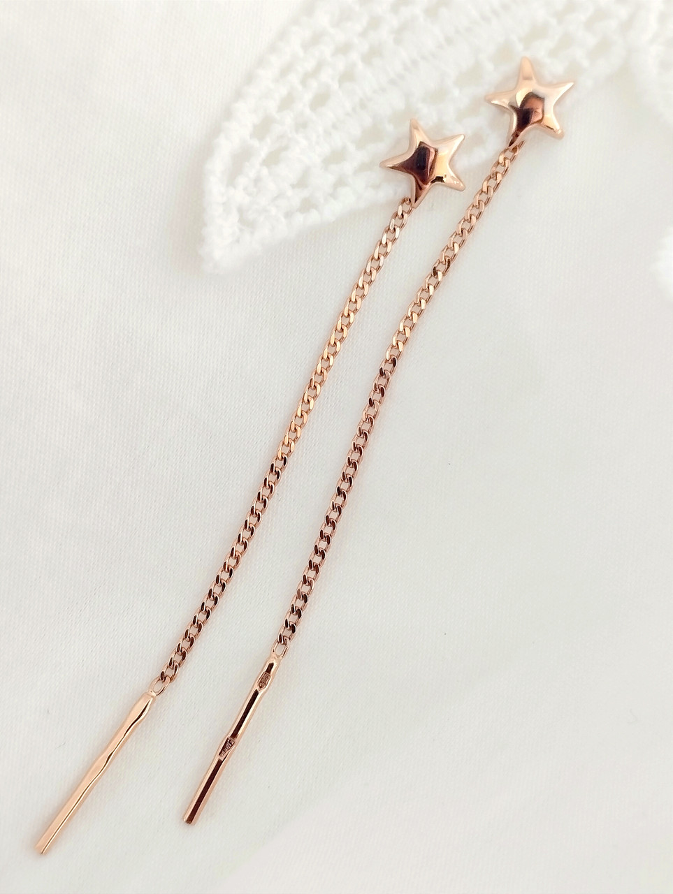 Золоті сережки на ланцюжку