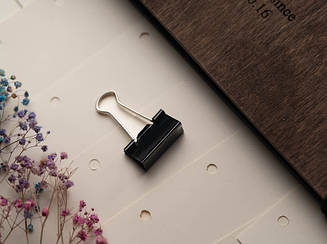 Канцелярські затискачі універсальні (Біндери) для аркушів паперу 32мм