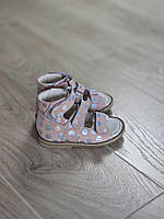 Дитячі шкіряні ортопедичні босоніжки на дівчинку з супінатором 23 розмір, фото 4