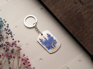 Брелок металевий з УФ-друком. Тризуб "Птахи" 50х30мм.