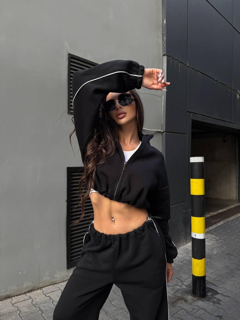 Чорний жіночий повсякденний теплий костюм-двійка осінь-зима з тринитки на флісі: Штани та Худі на блискавці, фото 1