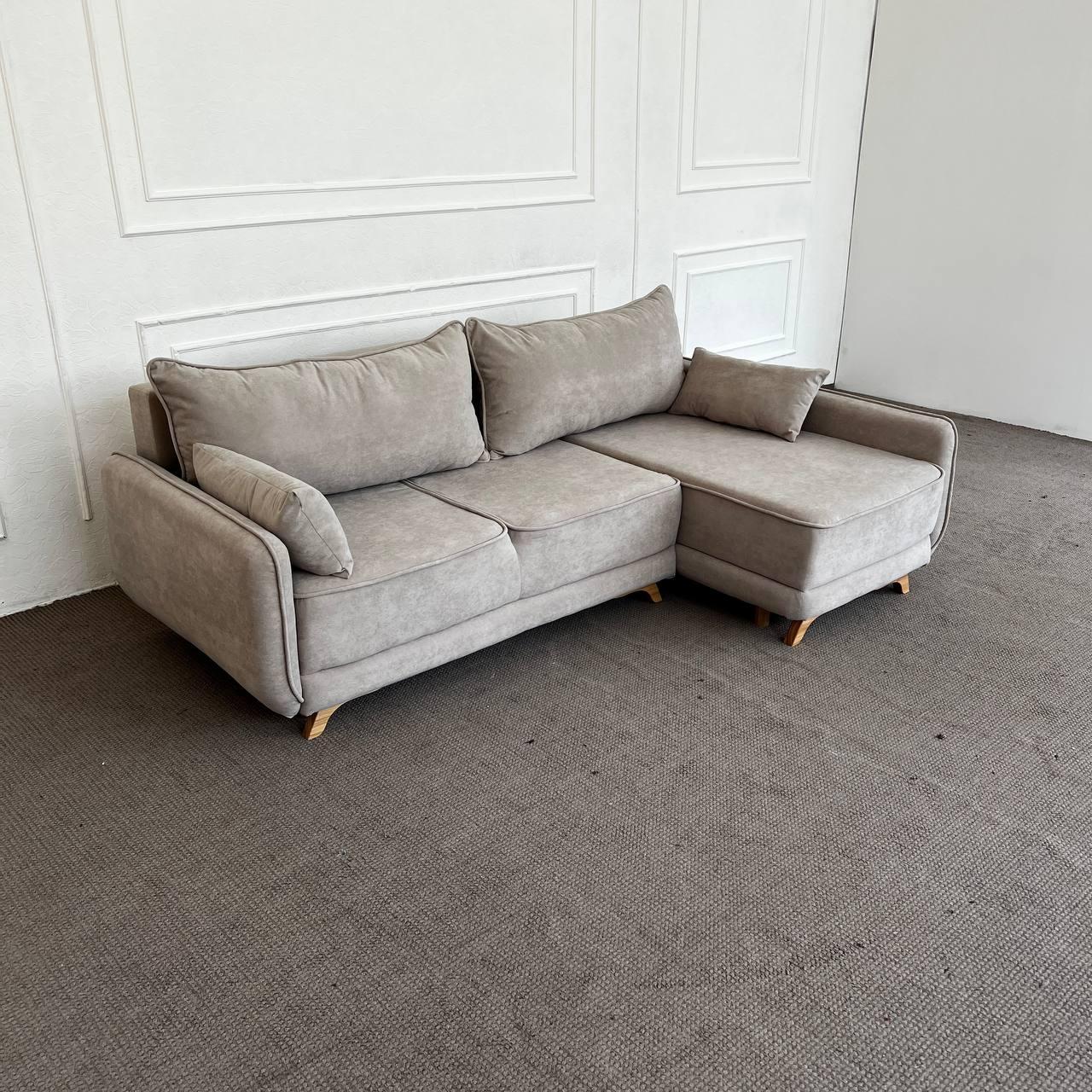 Компактний кутовий диван беж, фото 1