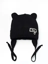 Шапка дитяча з нашивкою й вушками в чорному з зав'язкою
