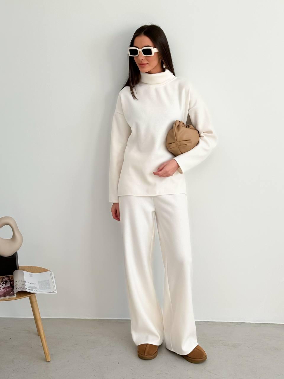 Жіночий прогулянковий костюм; Колір: чорний, шоколад, беж, білий; Розмір: 42-46, 48-52 ;, фото 1