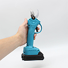 Акумуляторний секатор з 2 АКБ у кейсі потужний садовий інструмент для обрізання гілок і догляду за рослинами, фото 2