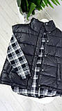 Чорна жіноча стьобана жилетка на кнопках, фото 6
