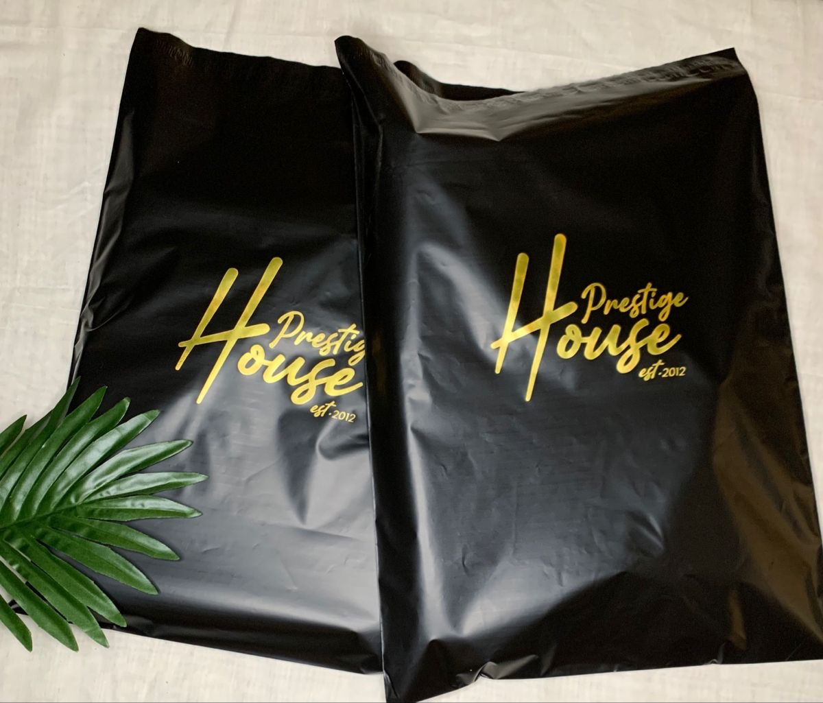 Кур'єрський пакет з клейкою стрічкою без кішені Пакет чорний А4 24х32 см з логотипом компанії, фото 1