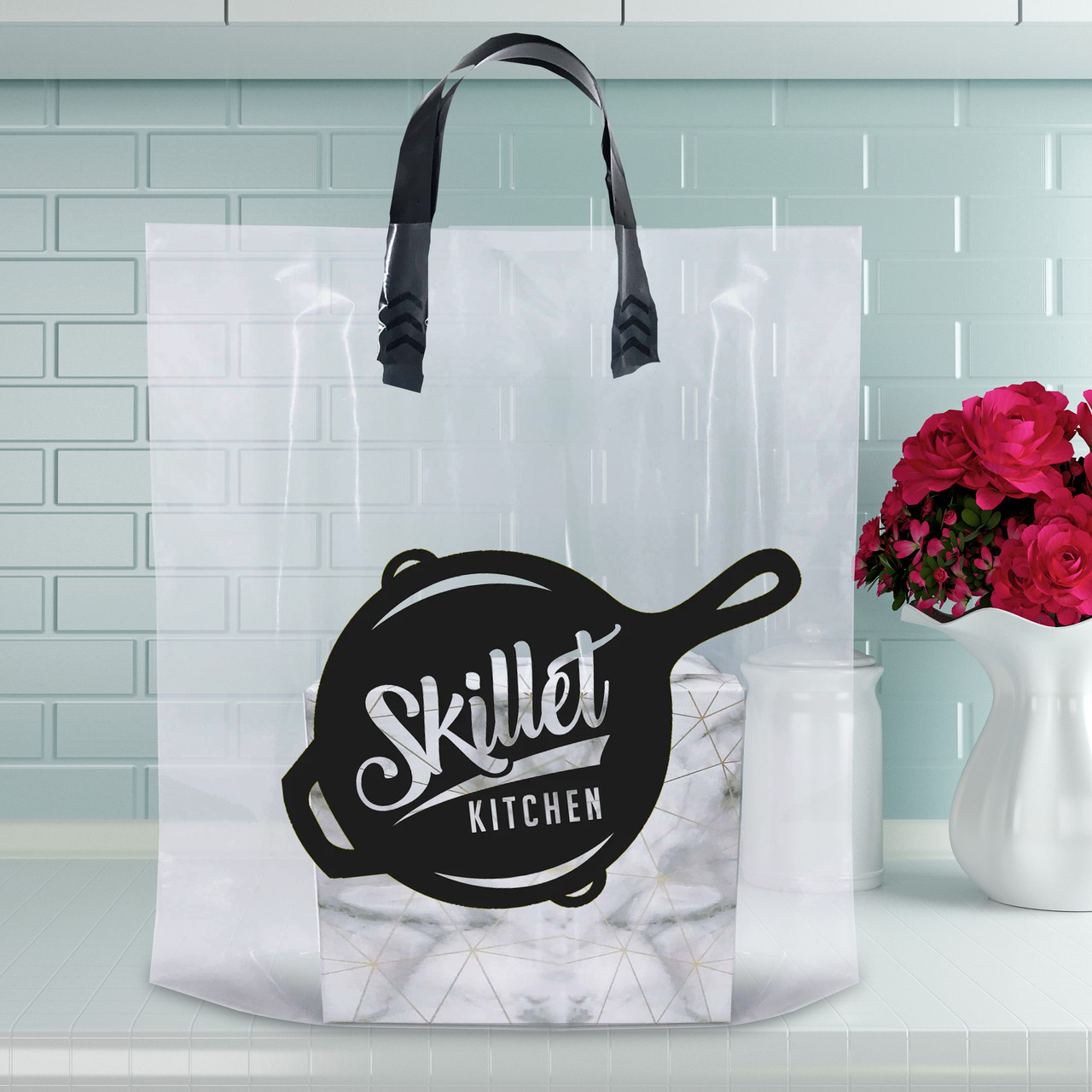 Пакет прозорий 40×45 см з чорною петлевою ручкою Щільність 60 мкм до 4 кг З фірмовим логотипом, фото 1