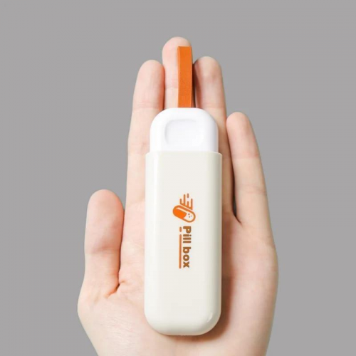 Таблетниця/органайзер/ контейнер 3.5 х 10.5 х 1.6 см для таблеток і ліків на 3 відділення білий, фото 1