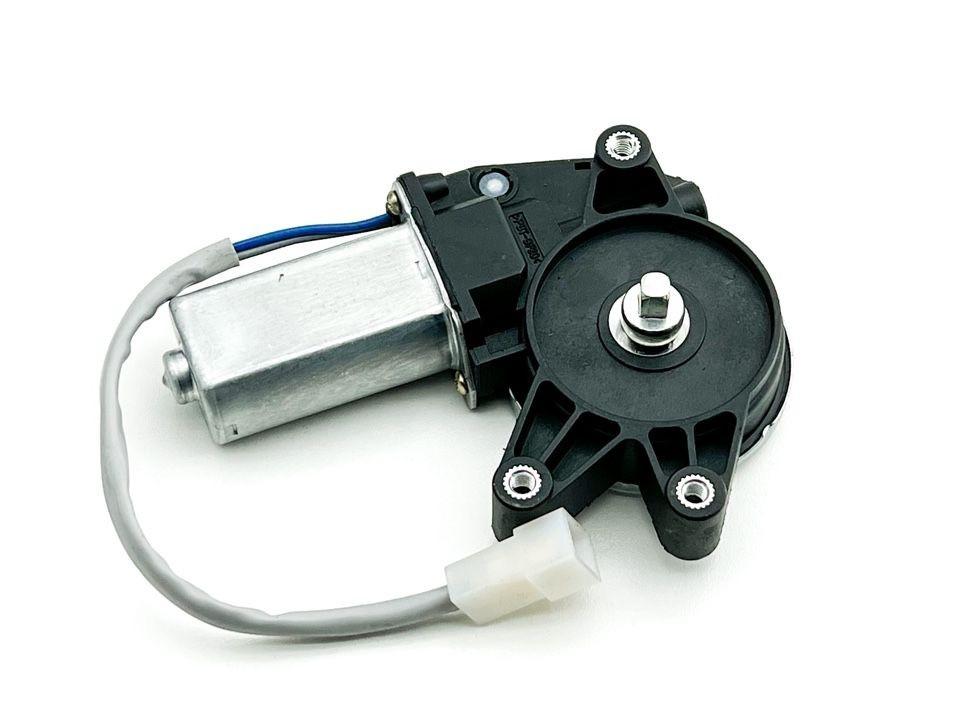 Мотор склопідіймача правий ВАЗ 2110, 2111, 2112 EuroEx Угорщина 2110-3730610