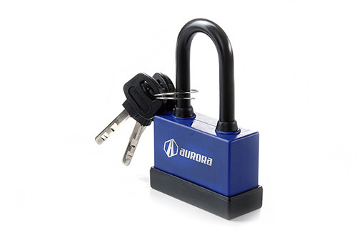Замок навісний обгумований вологостійкий довга дужка 72x49x22мм дисковий фінський ключ Aurora