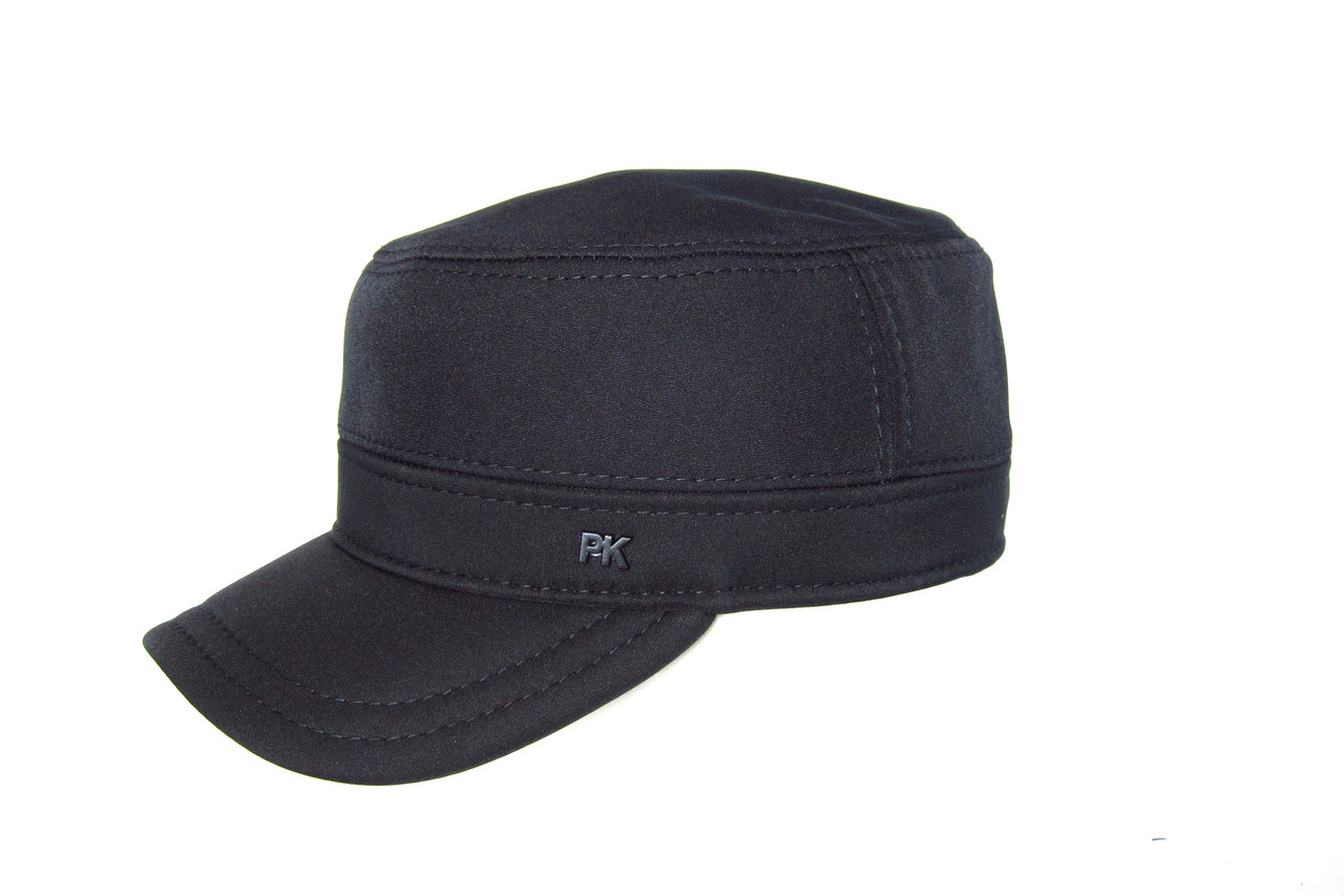 Кепка немка чорна осіння із софтшелу-плащівка на флісі з вушками  92009