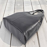 Велика жіноча сумка хобо на плече з екошкіри чорна якісна вміщує А4, фото 3
