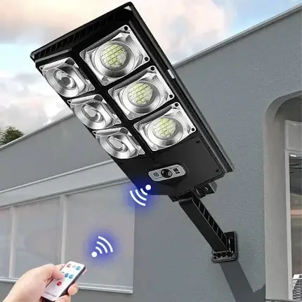 Акумуляторний вуличний світильник SSL W789A-3 — автономний LED-ліхтар на сонячній батареї з PIR-датчиком руху та пультом керування, фото 1