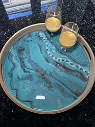 Дизайнерський піднос з дерева з епоксидною смолою «Океан» – ручна робота