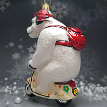 Скляна ялинкова прикраса Білий ведмідь на скутері Impuls. асортимент як Irena, Komozja, фото 2