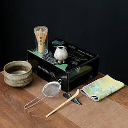 Кавові та чайні сервізи