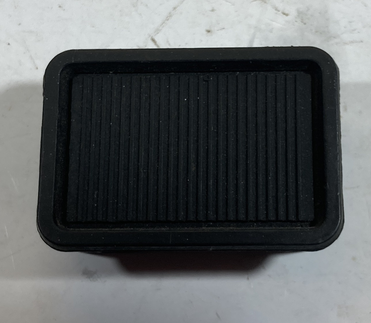 Заглушка кнопки панелі приладів ВАЗ 2103 2106 2121 Нива 2106-3709604