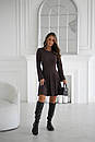 Жіноча коротка шоколадна сукня в рубчик, фото 3
