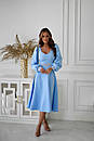Жіноча блакитна сукня міді з вишивкою, фото 7