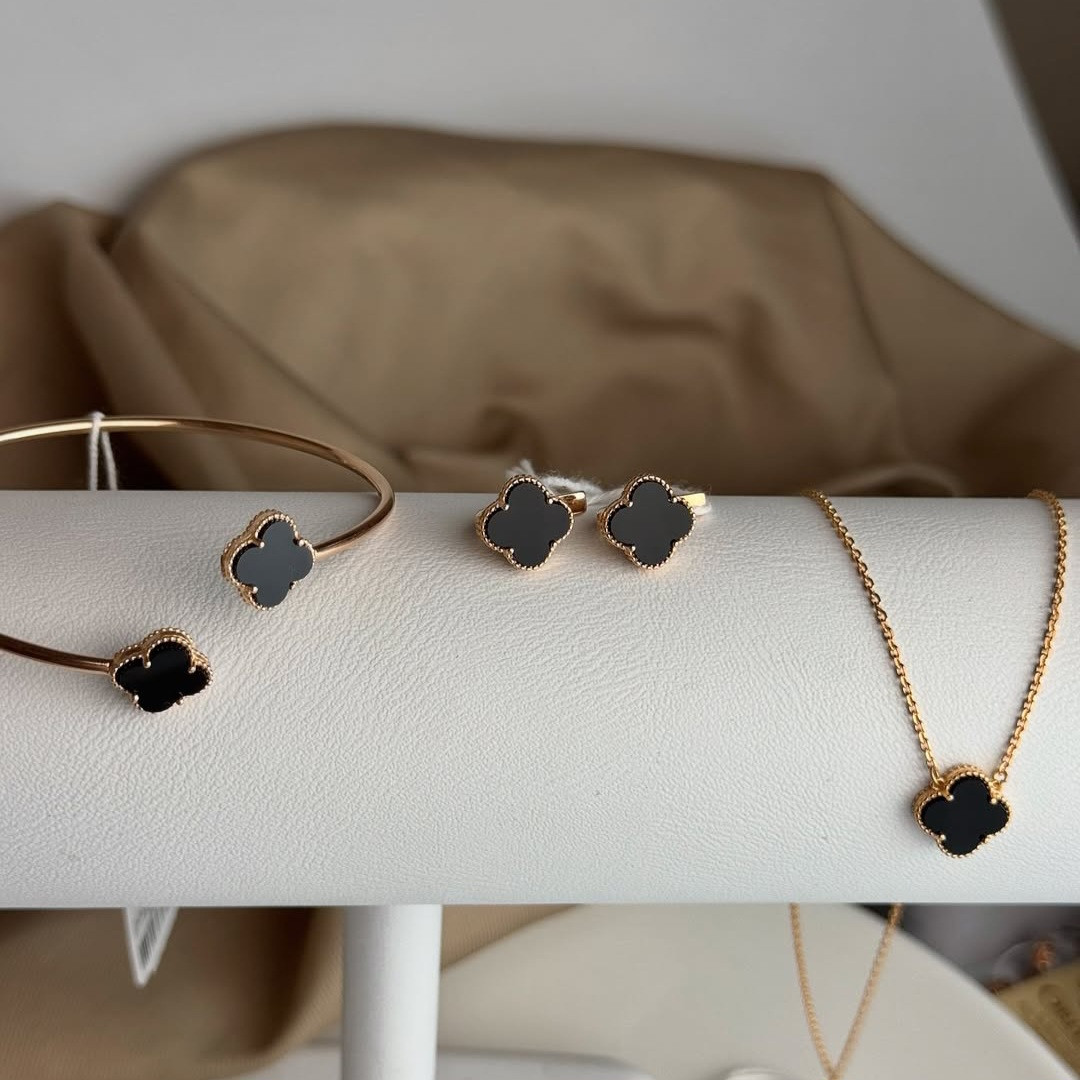 Срібний комплект в позолоті Чотирилисник Конюшини Браслет Сережки Кольє