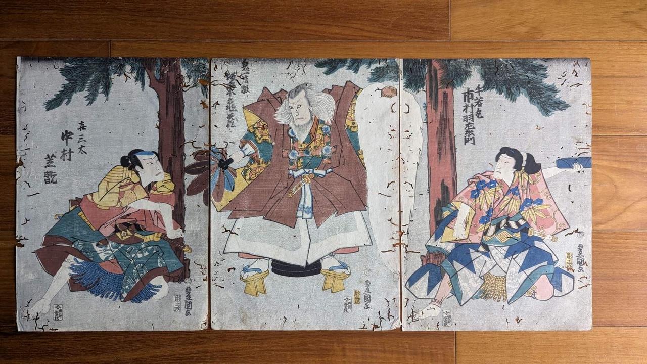 Свиток таємних знань. художник Утагава Кунісада. 1840-ті роки триптих