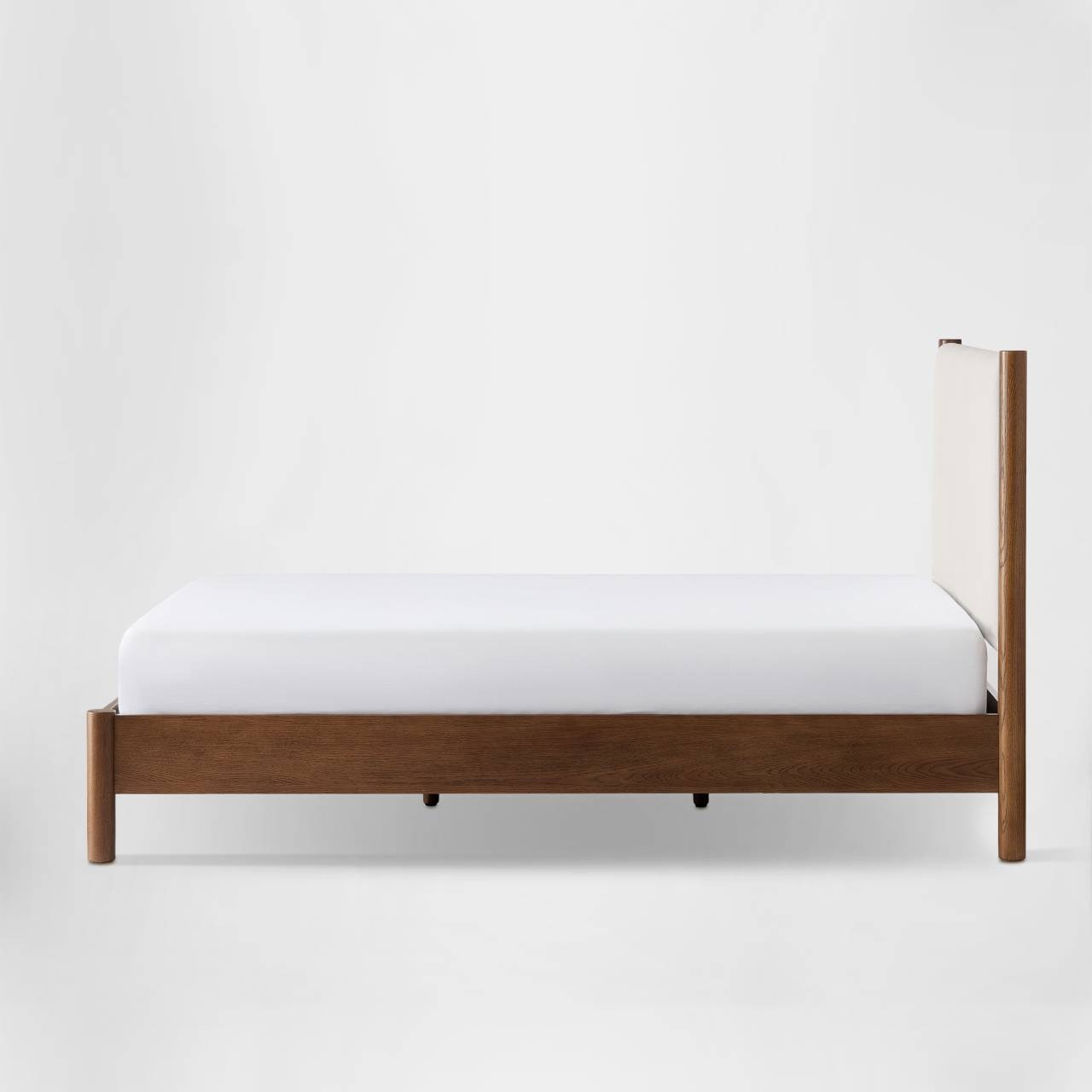 tofino_bed_main_4_walnut_cloud_20250112.jpg
