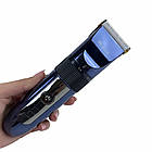 Акумуляторна машинка для стрижки волосся + 4 насадки, SURKER SK-558 / Триммер бездротовий / Триммер для стрижки волосся, фото 2