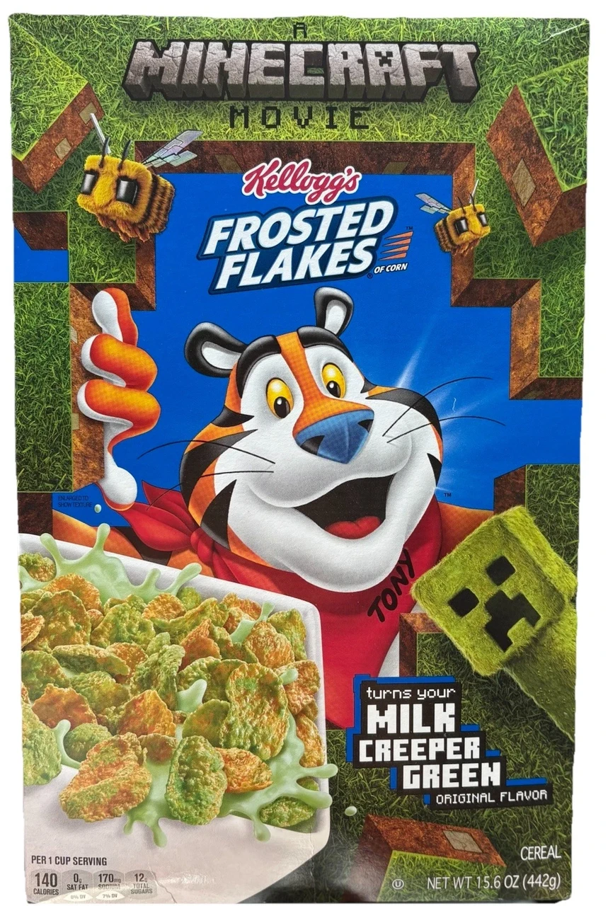 Сухий сніданок Kelloggs Cereal Minecraft Frosted Flakes Creeper Bit Marshmallows 476 g, фото 1