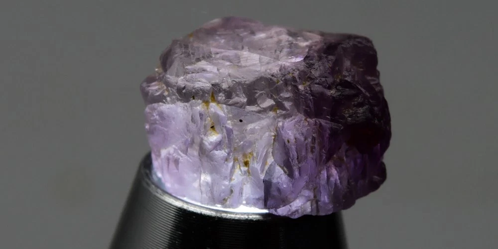 9.29 кт. Природний фіолетовий шпінель руда