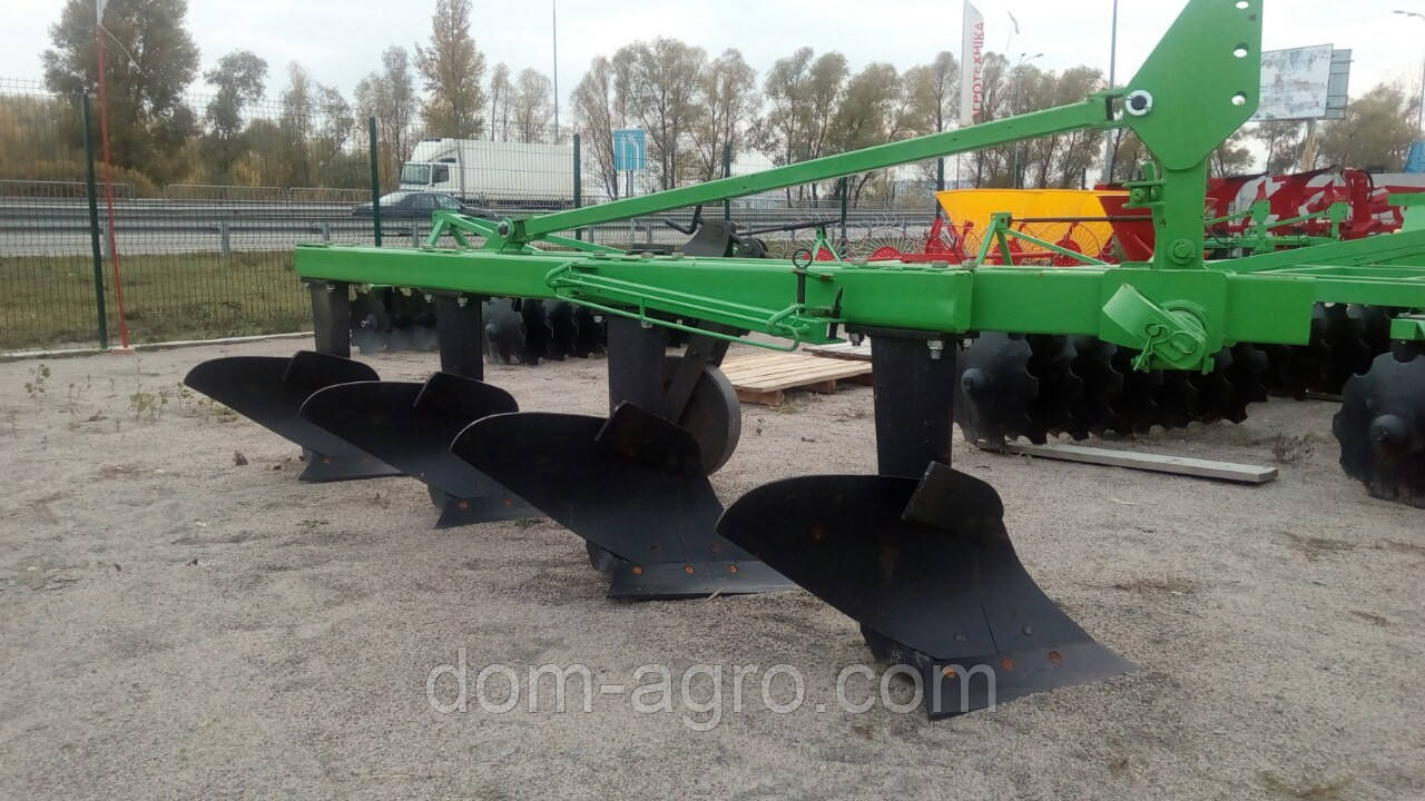 Bomet плуг навісний 4 корпуси, фото 1