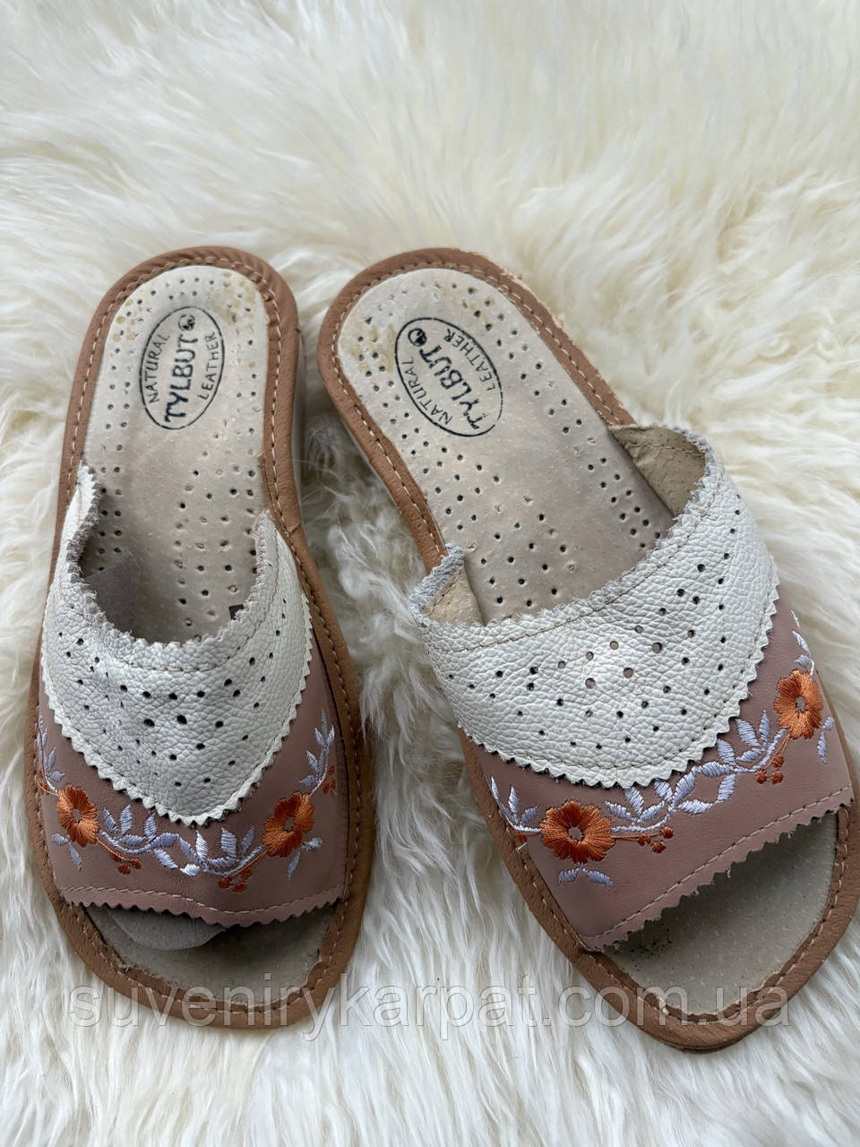 Домашні капці шкіряні 36 розмір уцінка виробничий брак устілки, фото 1