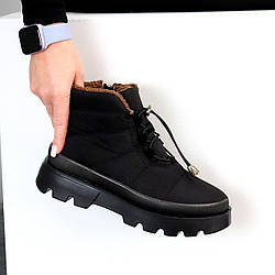 Легкі зручні теплі чорні черевики дутики на фіксаторі 37