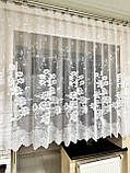 Красива коротка біла жакардова тюль у квітах на кухню до підвіконня, фото 6
