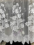 Красива коротка біла жакардова тюль у квітах на кухню до підвіконня, фото 5