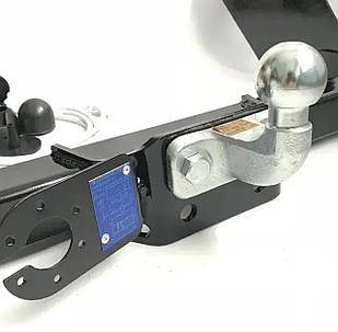 Фаркоп Mercedes Sprinter (1995-2006) під бампер з підніжкою. Литий гак