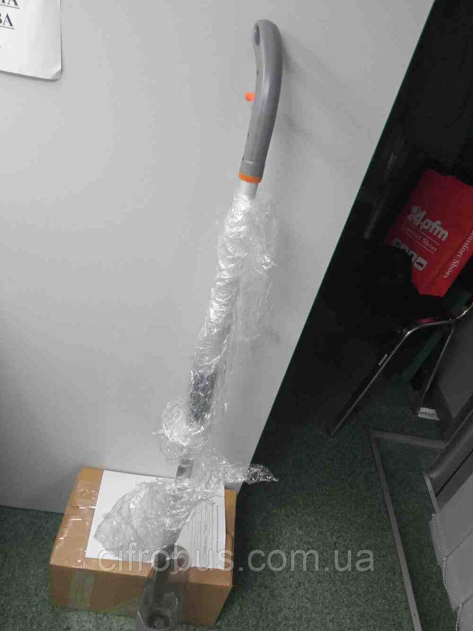 Б/У Швабра Kornel (LJQ-003) з мікрофіброю 42 см і розпилювачем, фото 1