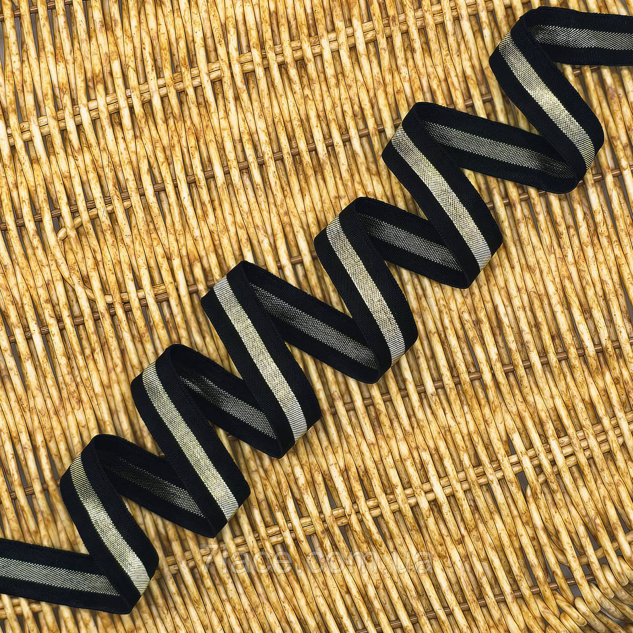 Трикотажна бейка-гумка / колір чорний+золото / ширина 1,5 см / замовлення від 1 метра, фото 1