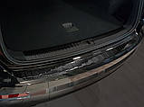 Захисна накладка на задній бампер для Audi Q3 2 2018+ (чорний карбон), фото 5