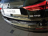 Захисна накладка на задній бампер для Audi Q3 2 2018+ (чорний карбон), фото 8
