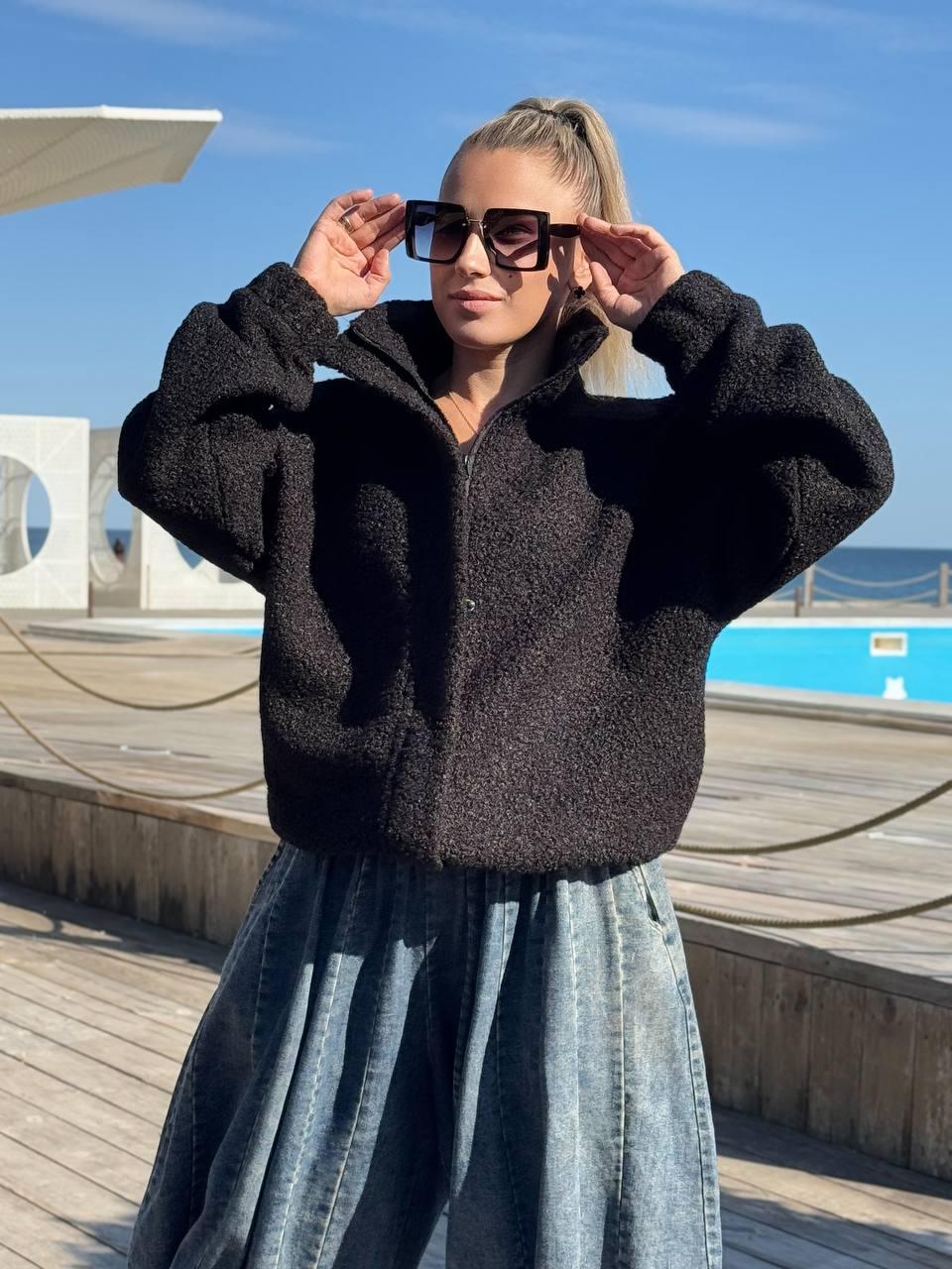 Жіноча тепла куртка бомбер оверсайз з коміром-стійкою на блискавці (р. 42-52) 2KU1303, фото 1