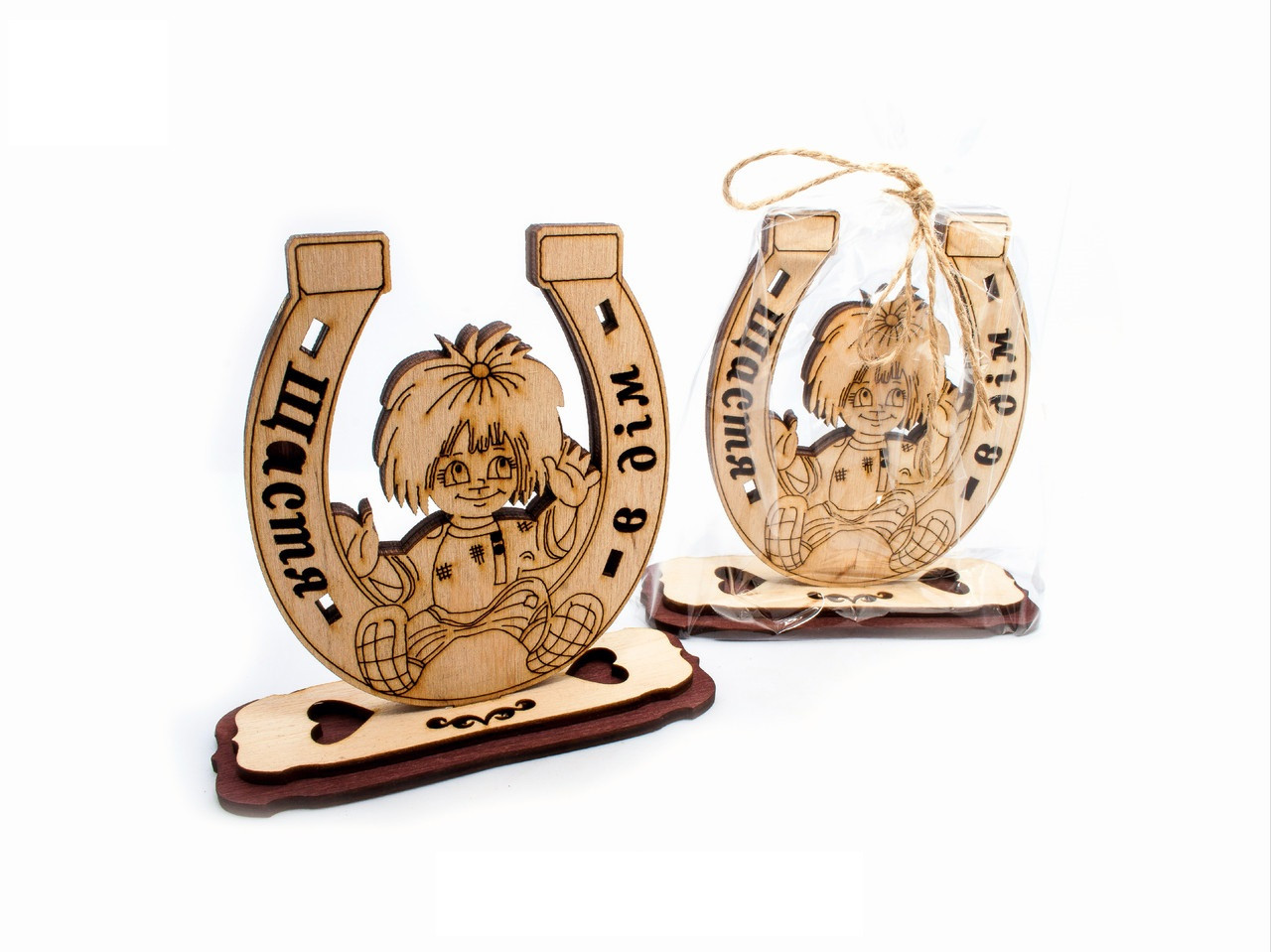 Дерев'яні статуетки обеги