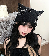 Шапка біні Bitterly Love з вушками, хрестом та ремінцями в стилі Y2K готика стімпанк в'язана демісезон one size, чорна