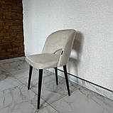 Інтер'єрний стілець PARMA зі спинкою із бежевого велюру на чорному дерев'яному каркасі, фото 9