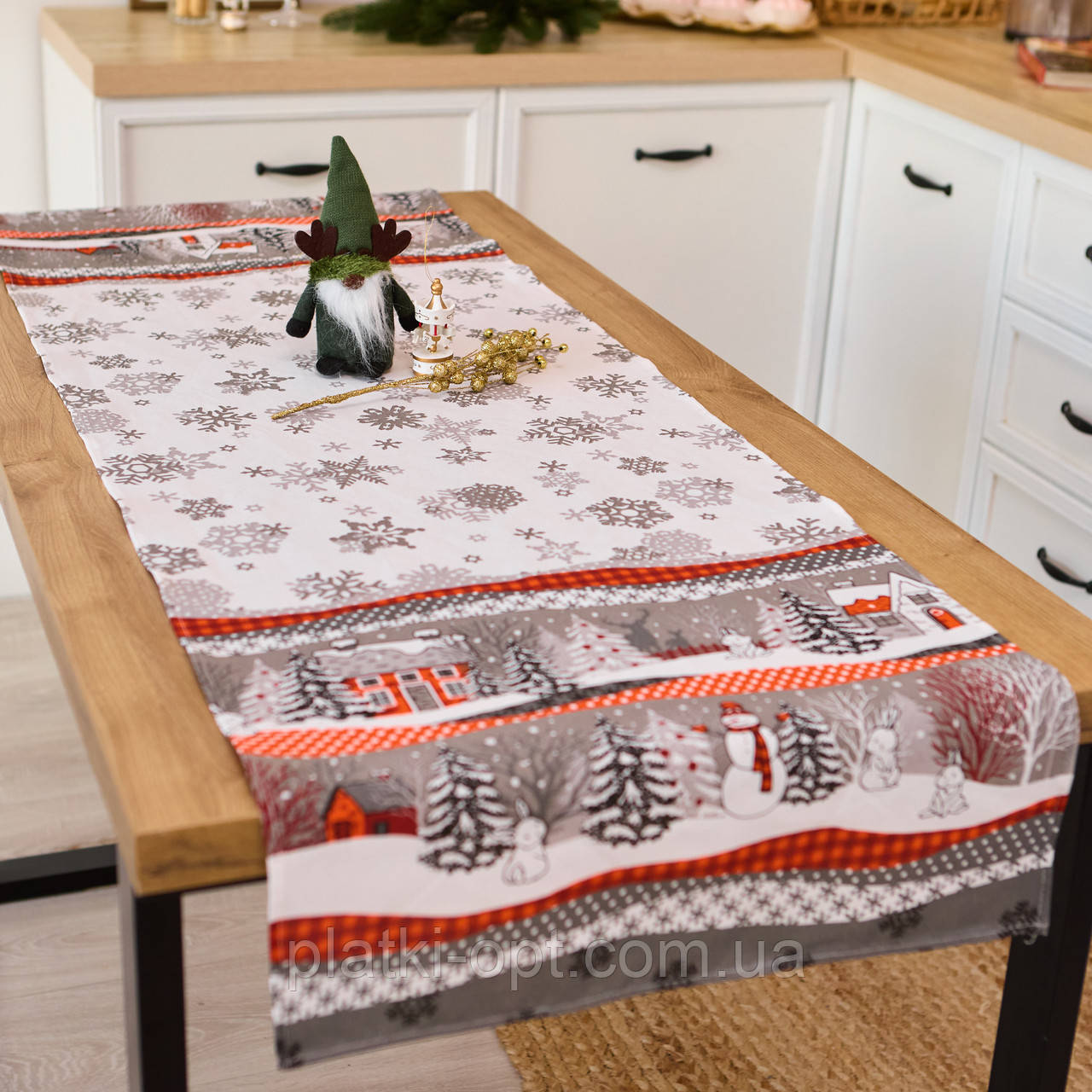 Новорічна скатертина-доріжка (раннер) "Сніговик" 140х47см