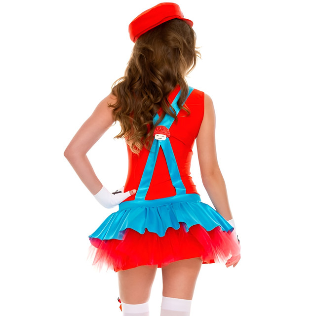 Костюм Маріо — жіночий образ, фронтальний вигляд Жіночий костюм Маріо — сукня, кашкет, намисто-вуса, рукавички