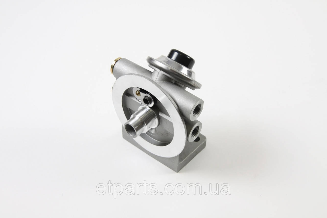 Кронштейн паливного фільтра сепаратора з підкачкою DAF, VOLVO