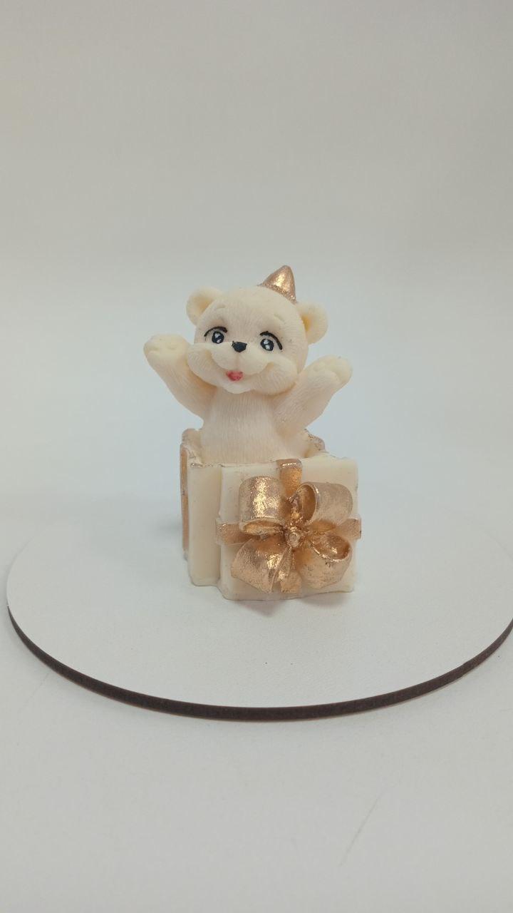 Фігурка із шоколадної глазурі "Ведмедик в подарунковій коробці", фото 1